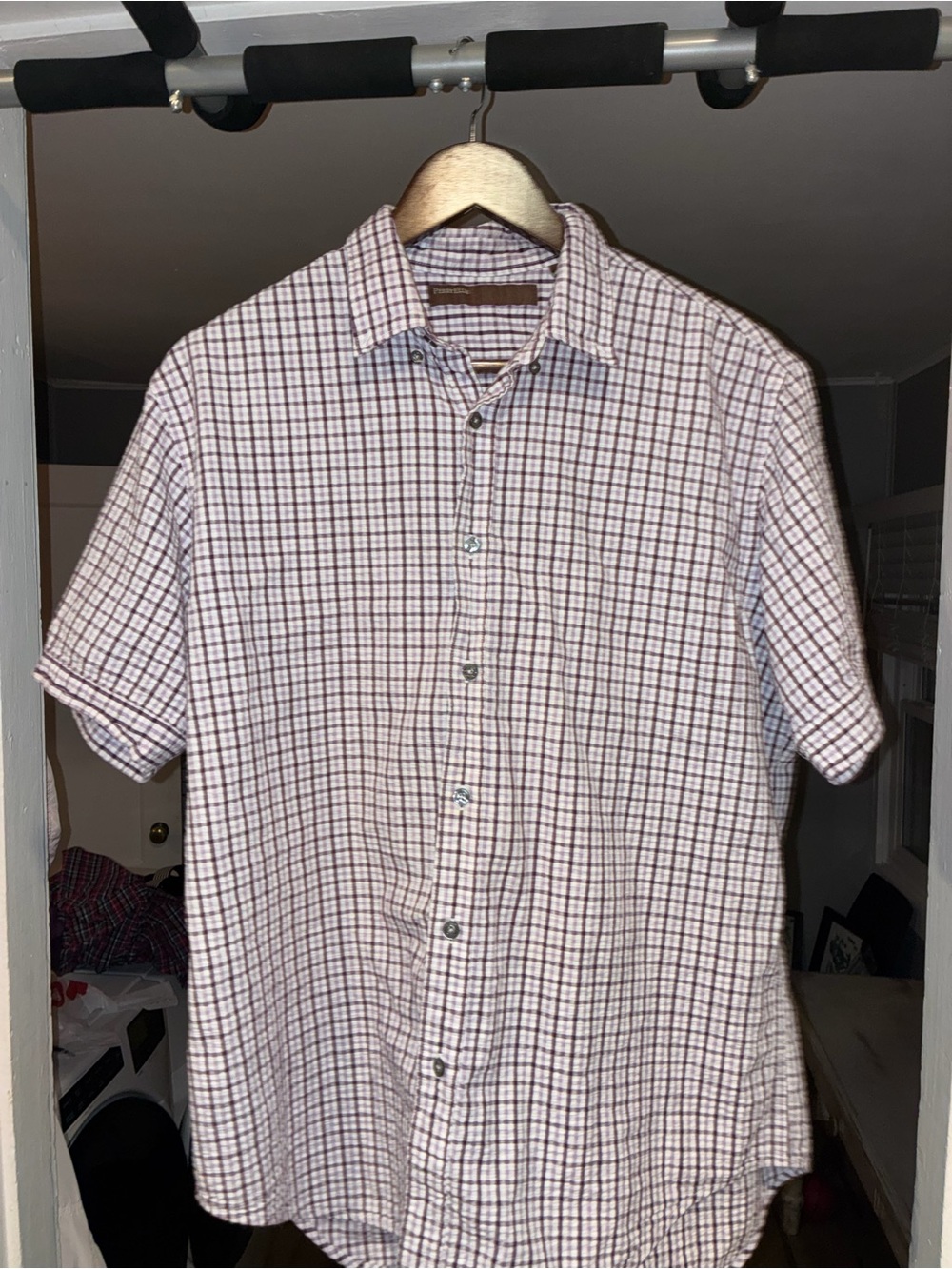 Men's large Perry Ellis Button down Plaid Shirt